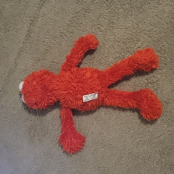 Tickle Me Elmo doll - Picture 2 of 3